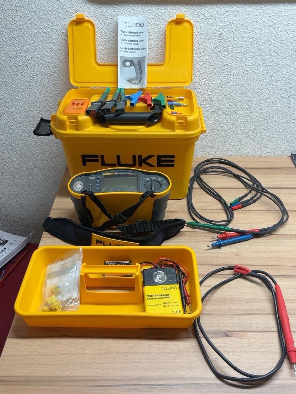 Fluke Misurare: Fluke 1652 Multifunktionstester / Installationstester inkl. – Usato da Basel venduto da Ricardo.1Br