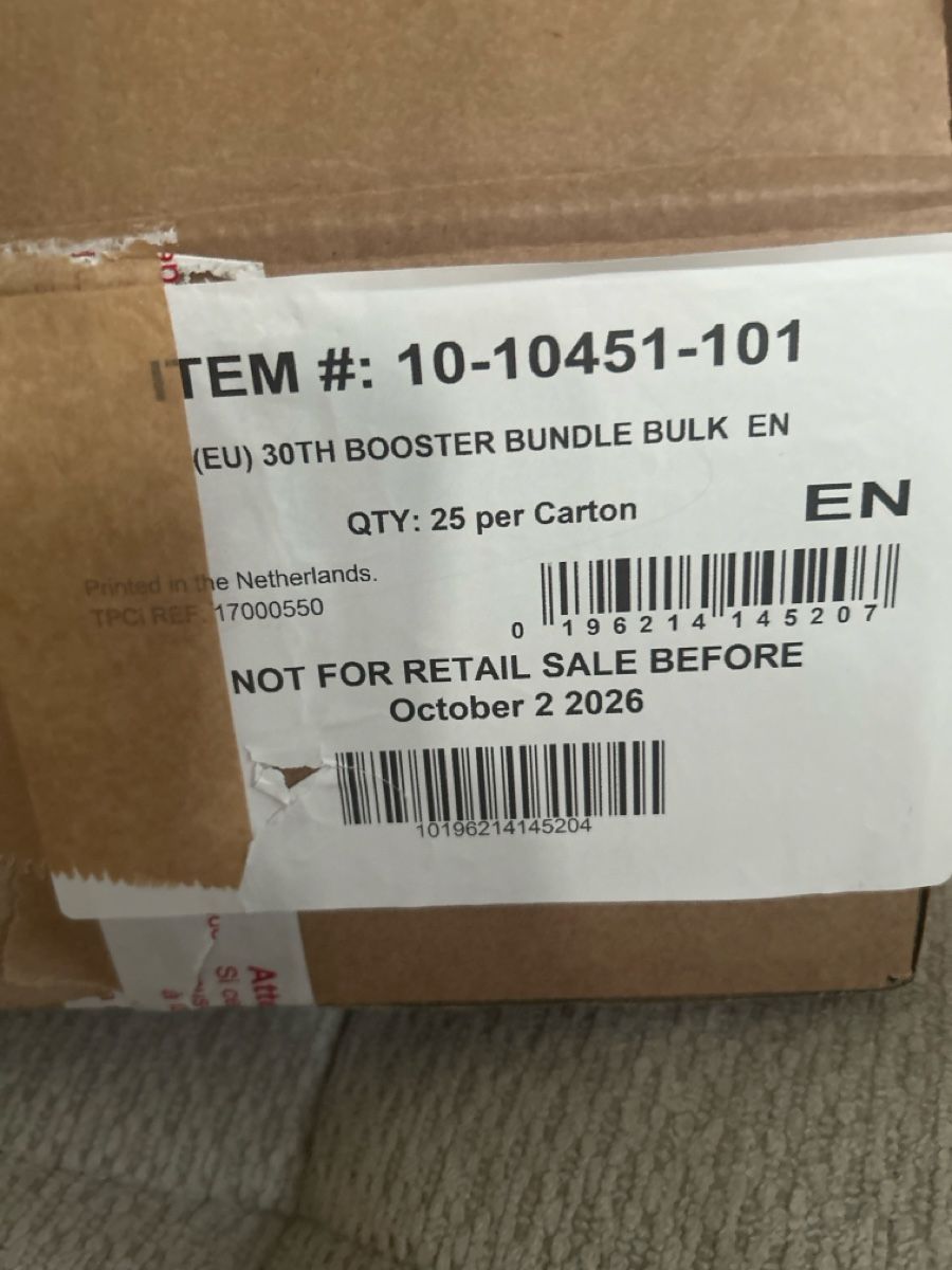 Pokémon Sammelbilder & Trading cards: Pokemon 30th Boosterbundle Case – Neu und originalverpackt aus Pratteln von dav_7ccc 1