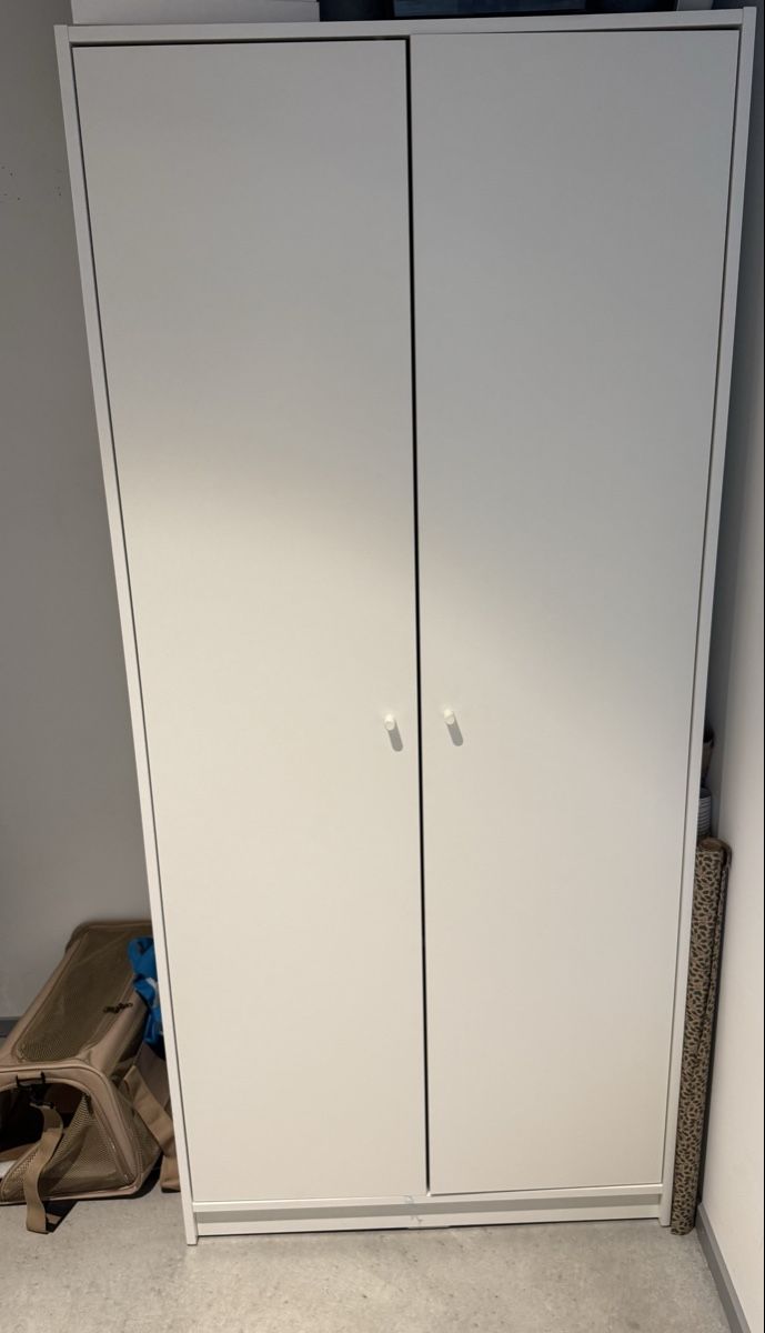 Ikea Guardaroba: Penderie - armoire – Usato da Emmen venduto da mar_nkj7