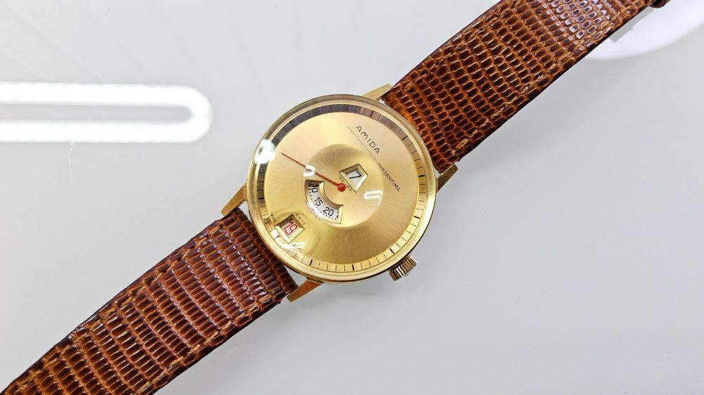 Montre de bureau (D'occasion) à Satigny pour CHF 200 – retrait