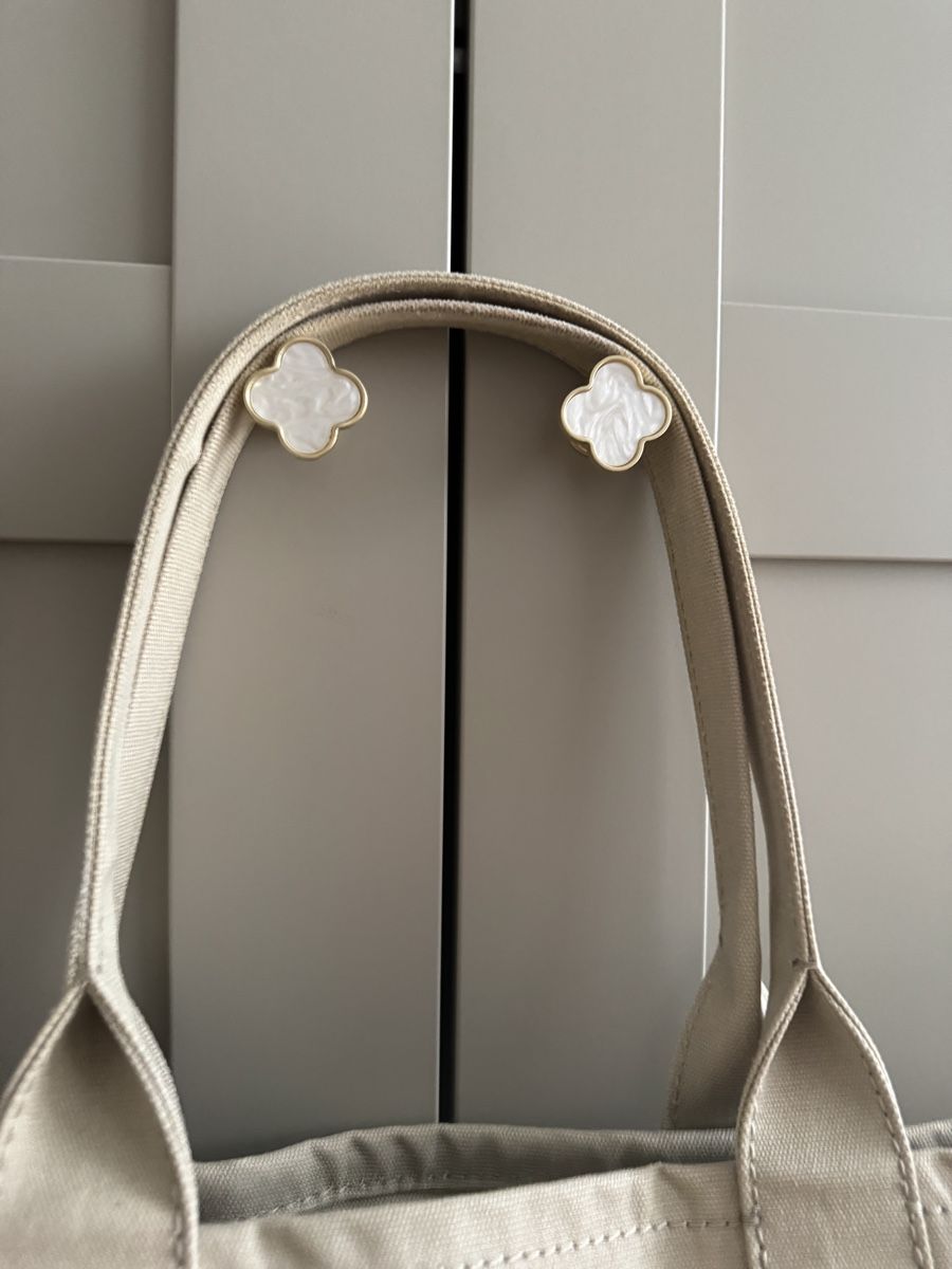 Marc Jacobs Taschen für Damen: Marc Jacobs Tote Bag beige – Gebraucht aus Kriens von DaFritzl 2