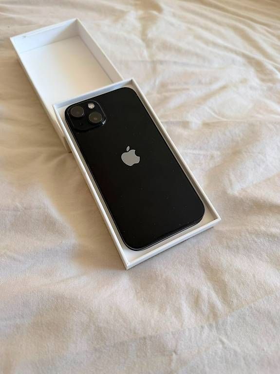 Telefoni cellulari / Smartphones: Apple IPhone 13 – Usato da Siebnen venduto da tamara5803 2