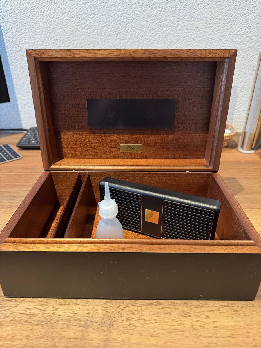 Davidoff Humidor per sigari: Zino Humidor – Usato da Binningen venduto da daking 2