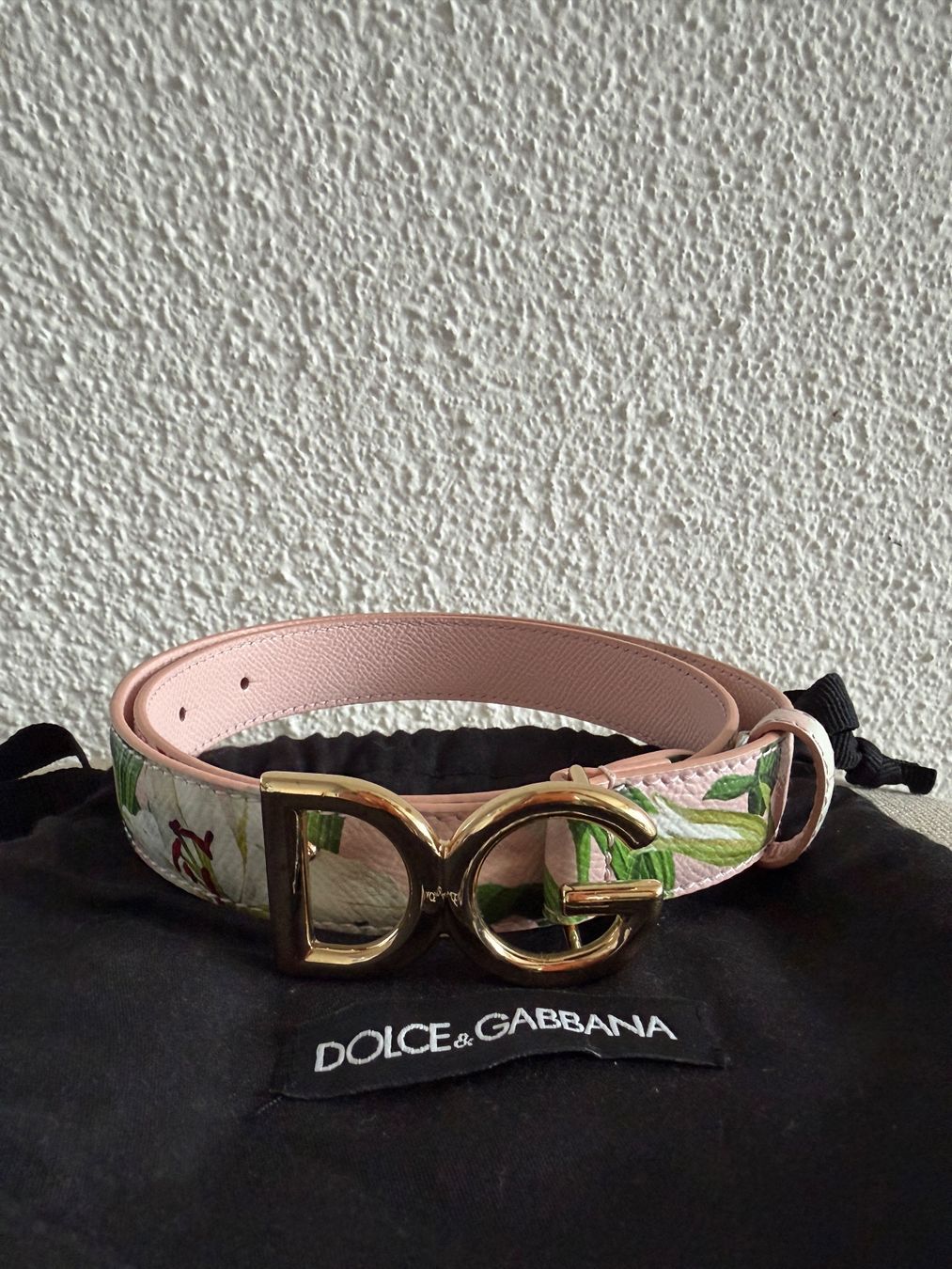 Dolce & Gabbana Cinture: Dolce&Gabbana Gürtel Damen 75 cm – Usato da Wädenswil venduto da Alice_style