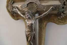 antikes Relikt (Christus/Weihwasserspender)