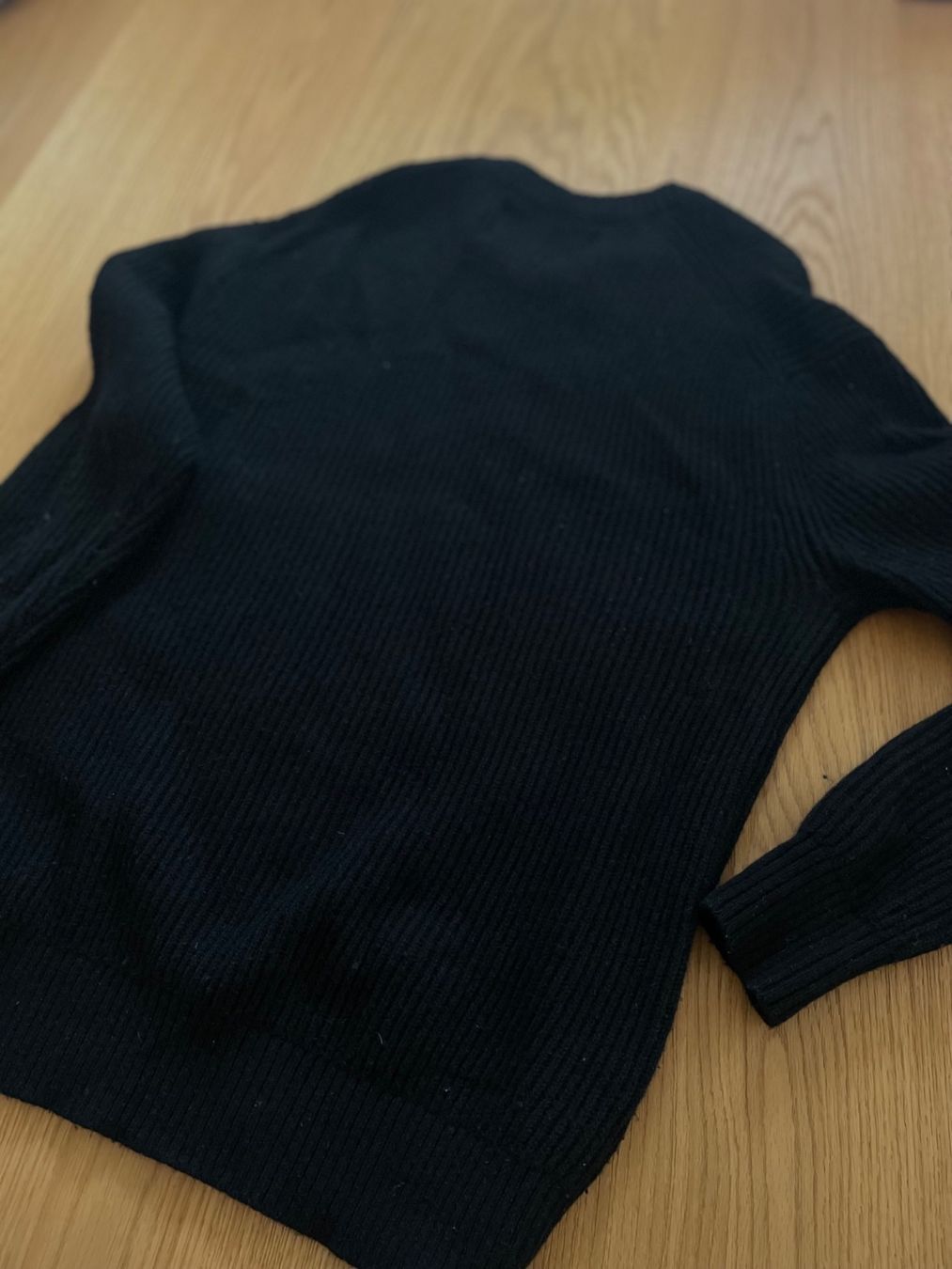 Calvin Klein Maglioni & Felpe: Calvin Klein Jeans – pull noir (M), Lambswool Blend – Usato da Neuchâtel venduto da jos_yrj4 1