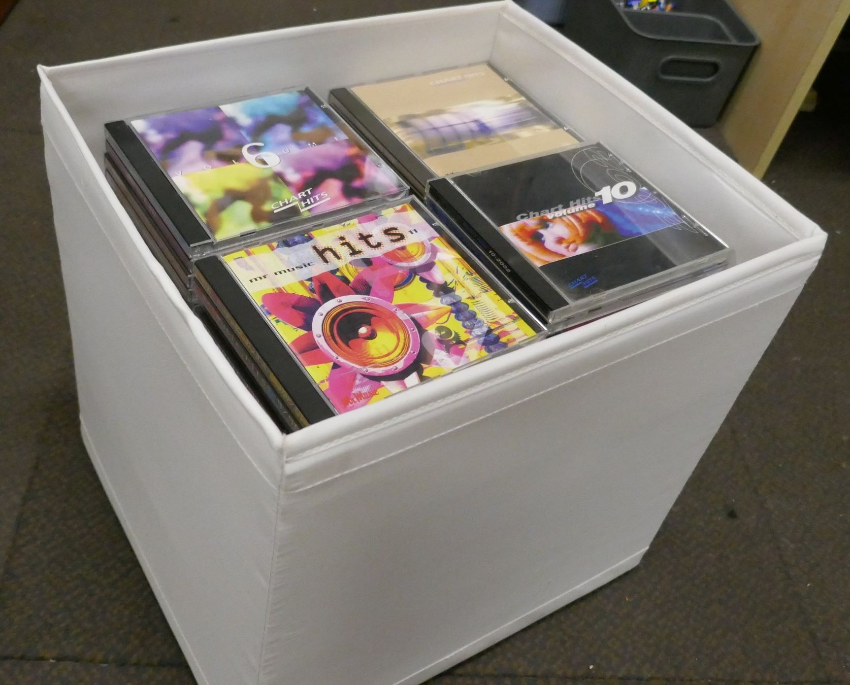CDs: Grosse CD-Sammlung - Mr. Music Hits/Chart Hits – Gebraucht aus Wenslingen von FairlightCMI