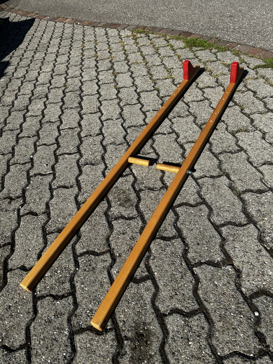 Jouets: Stelzen – D'occasion à Niederönz par reg_kbj2
