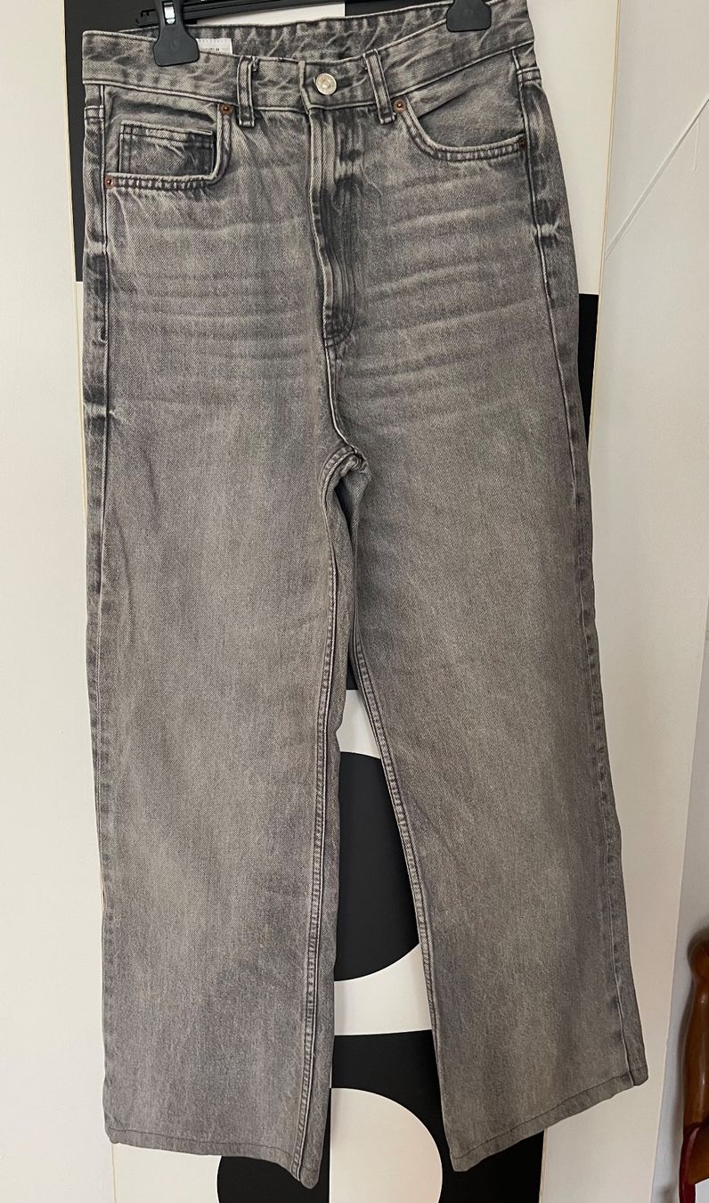 Zara Jeans: Zara jeans – Usato da Zürich venduto da zki_yzj7