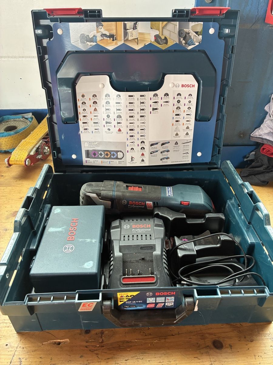 Bosch Tutti gli attrezzi: Bosch GOP 18 V-EC Cutter – Usato da Busswil BE venduto da top_6sdg 1