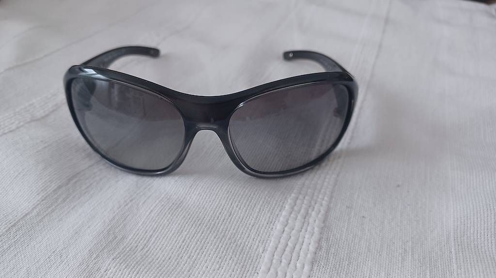 Occhiali & Lenti: PRADA Sonnenbrille – Usato da Bäretswil venduto da Musaka68