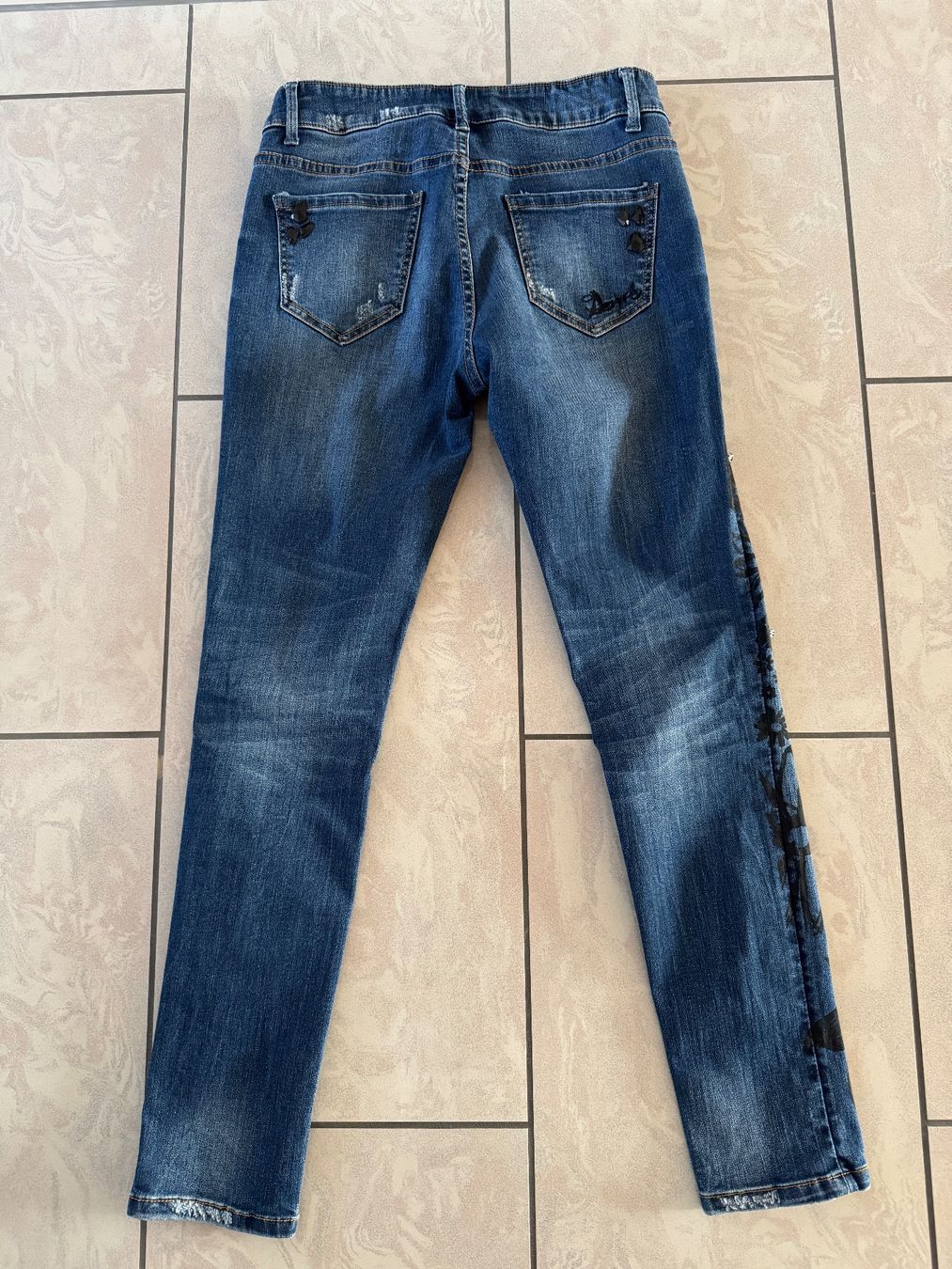 Desigual Jeans: Desigual Jeans in Grösse 26 – Usato da Thun venduto da THX-Tech 4