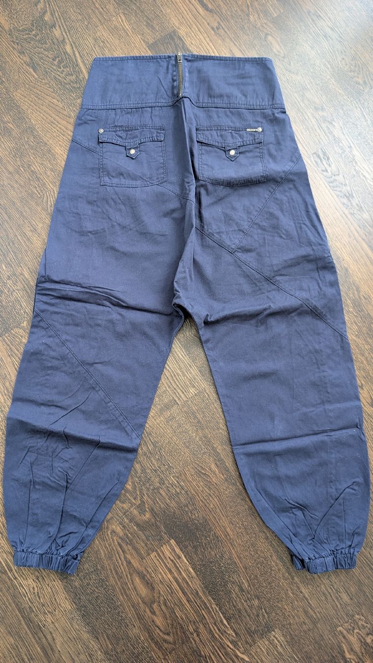 Lotti di vestiti: Set: Leichte Baumwoll-Harlem-Hose mit Top – Usato da Bremgarten b. Bern venduto da BluBee 6