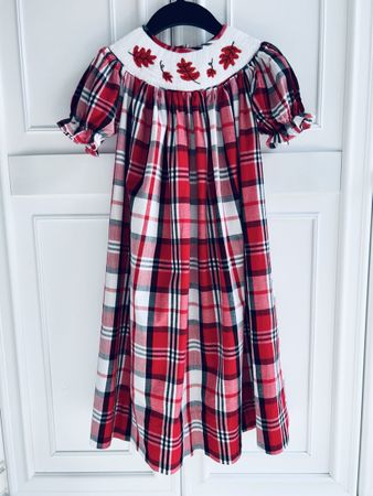 Bonpoint style Aurora hand smocked girls dress 6 Y NEW