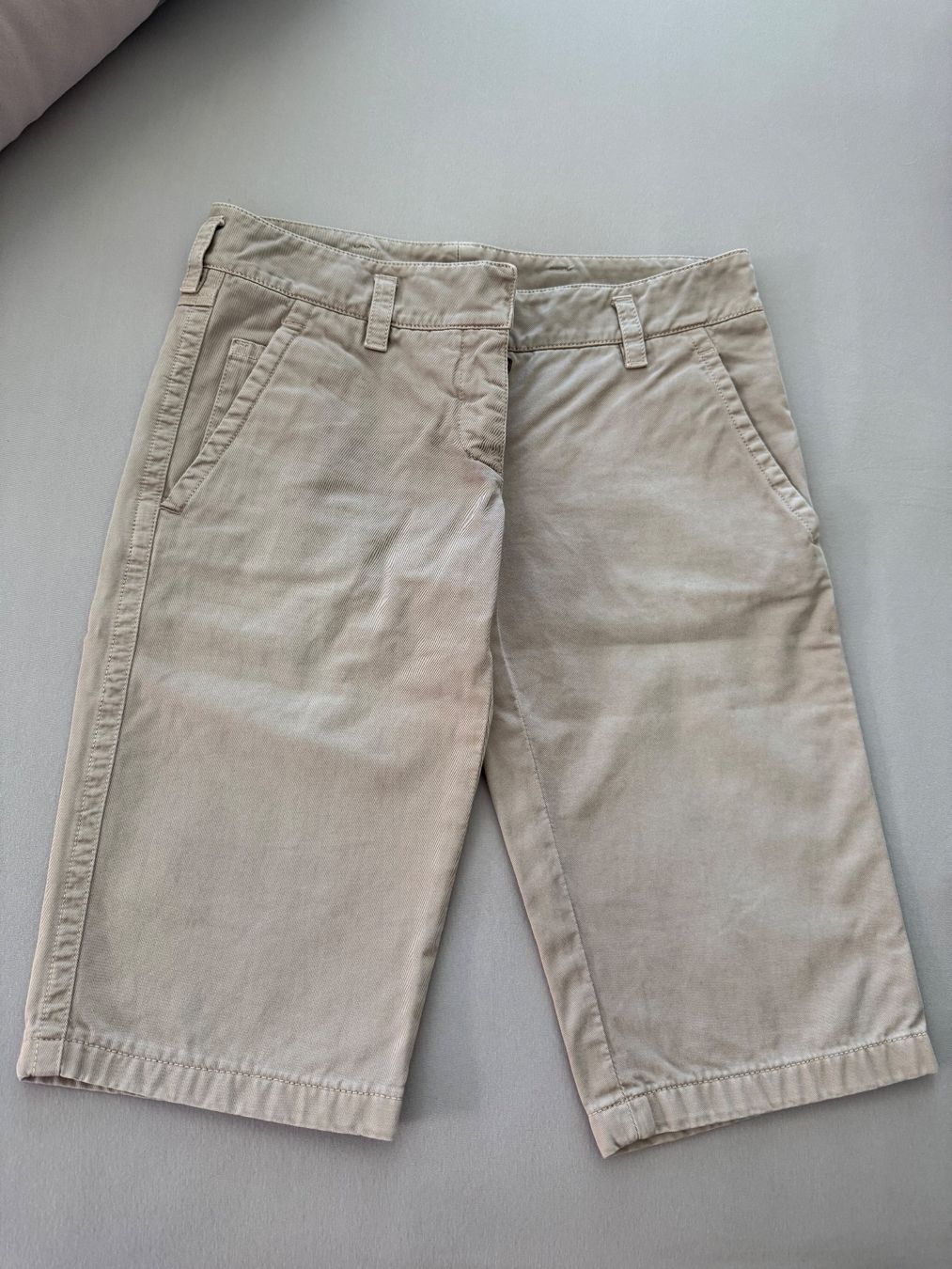 Prada Hosen: Prada Bermuda, Gr.38 (IT), beige – Neu (gemäss Beschreibung) aus Adliswil von mun_k9pf