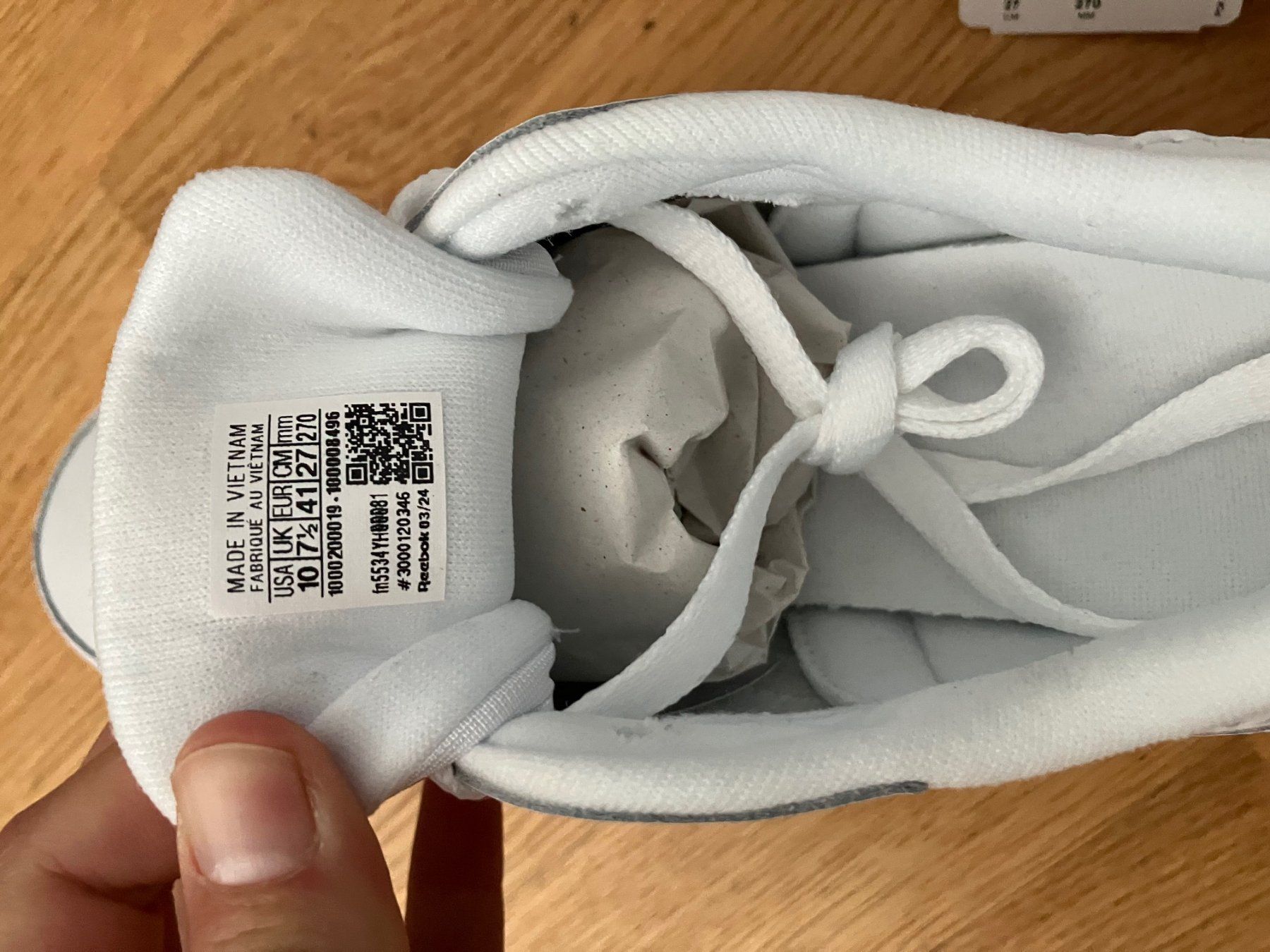Reebok Scarpe da uomo: Reebok Classic leather (Grösse 41) – Nuovo (secondo la descrizione) da Zürich venduto da yanick08 2