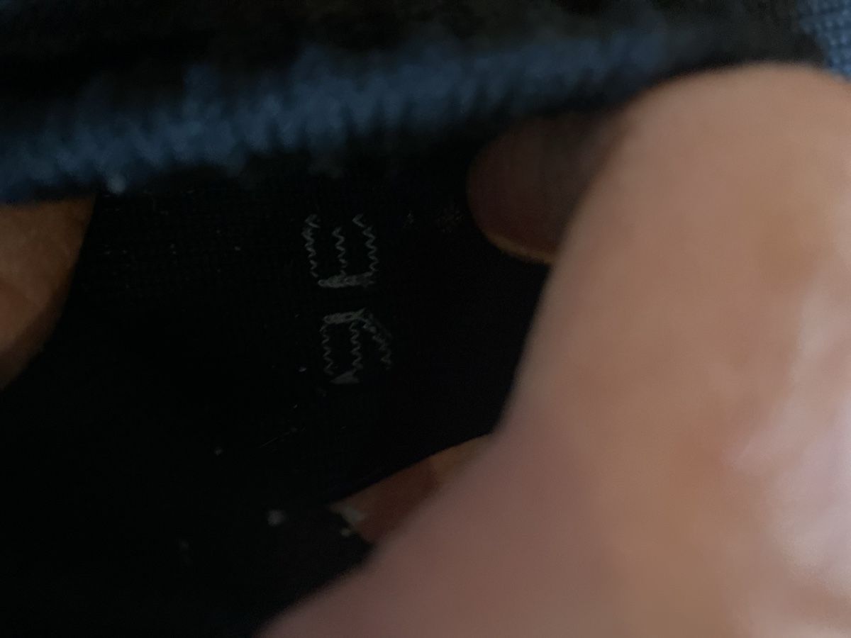 Scarpe per ragazze: Schwarze Mädchen Stoff Turnschuhe, Gr. 36 – Usato da Unterengstringen venduto da Homeseller 5