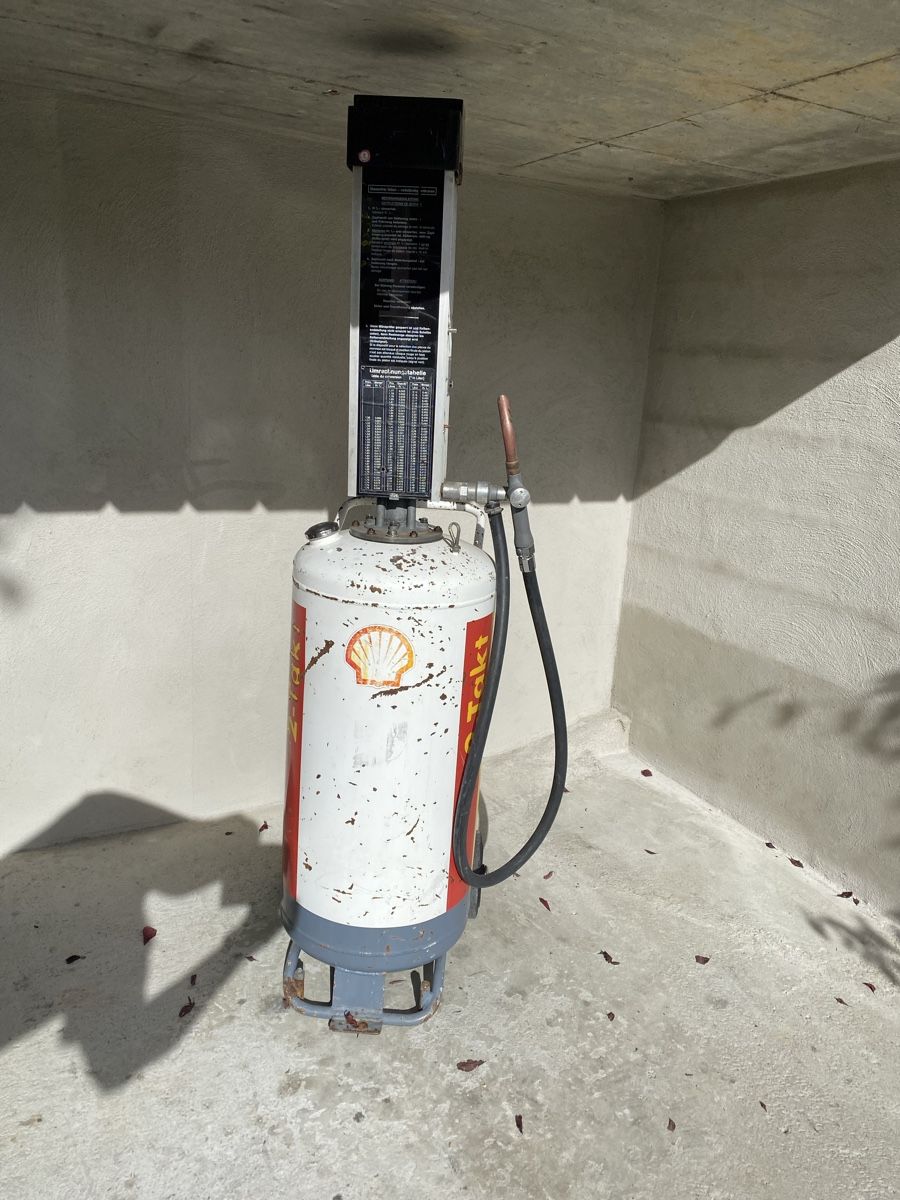 Shell Sonstiges zum Sammeln & Seltenes: 2-Takt tankstelle Shell – Gebraucht aus Saanen von Chrigels89