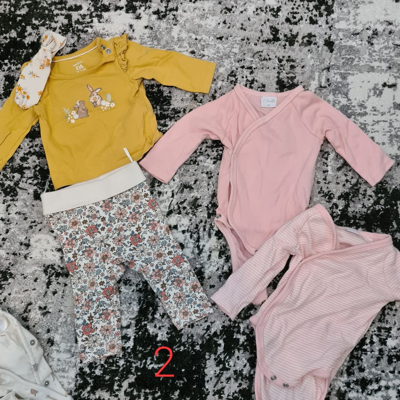 Kleiderpakete & -sets: Baby Kleider Set 2 Grösse 50-56 – Gebraucht aus Stansstad von saschaz88 1