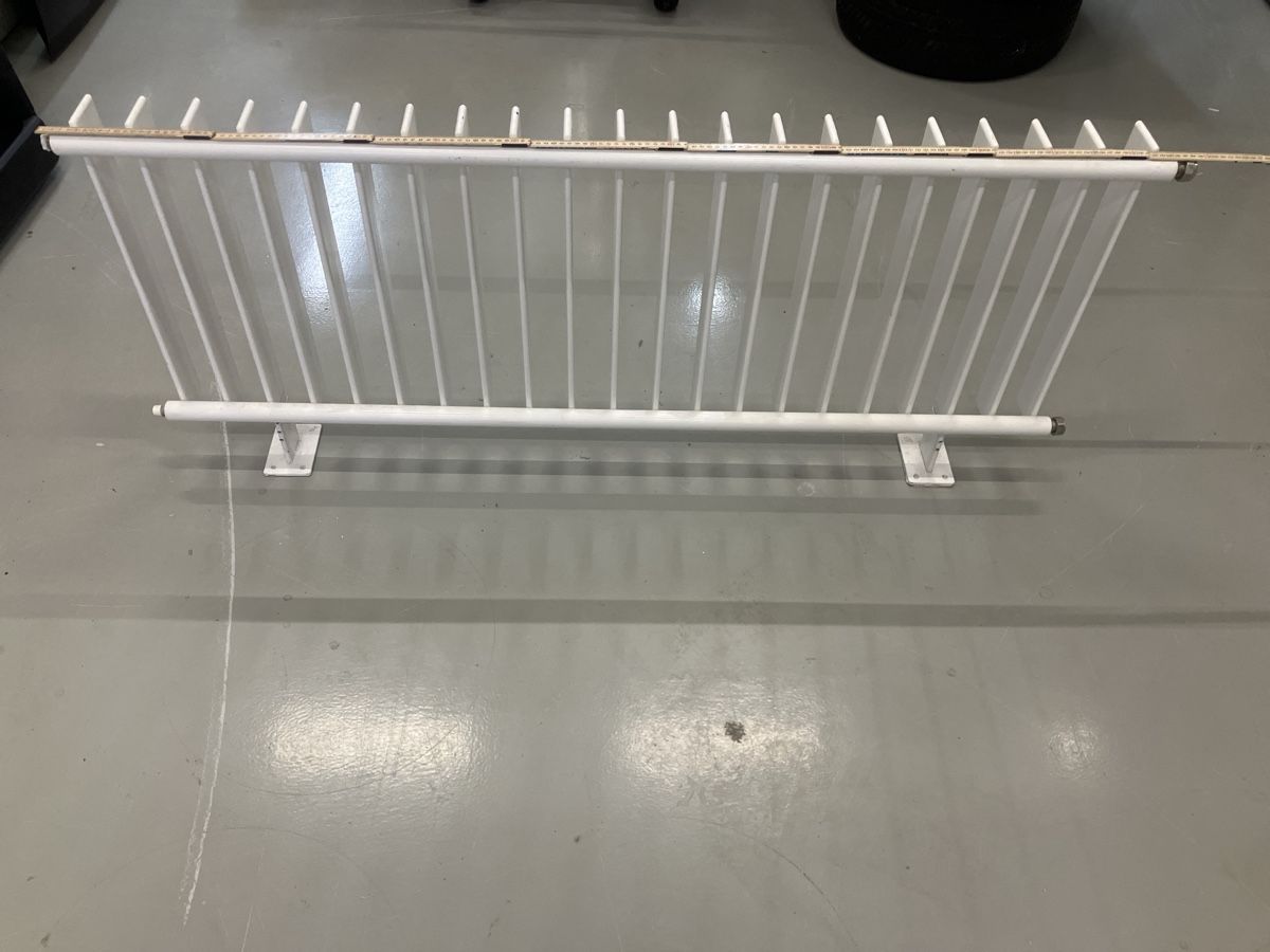 Prolux Radiatori: Heizkörper prolux 150cm – Usato da Birrwil venduto da nicole86ch