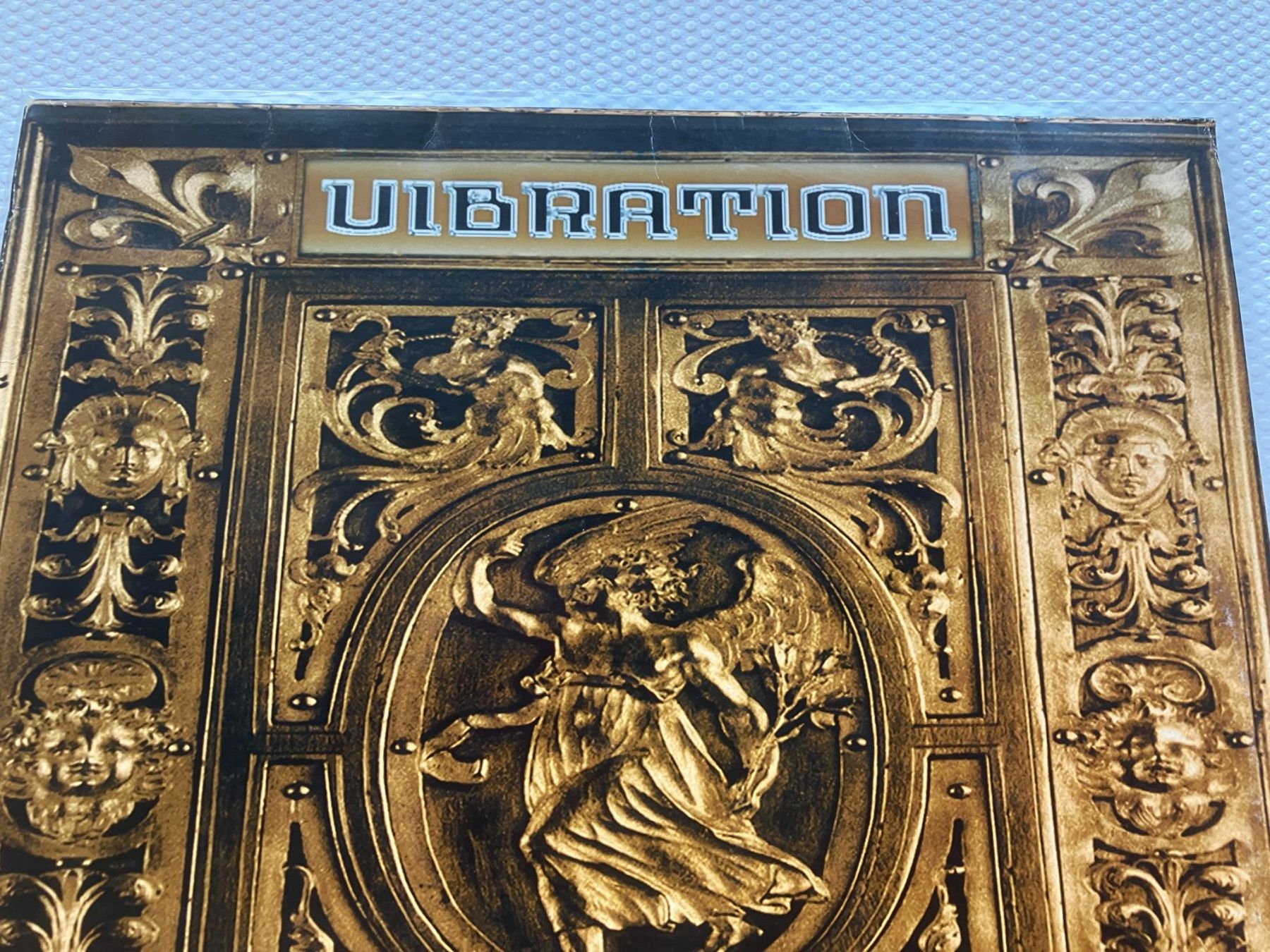 Schallplatten: Vibration One – Gebraucht aus Aarwangen von Jukebox3 1