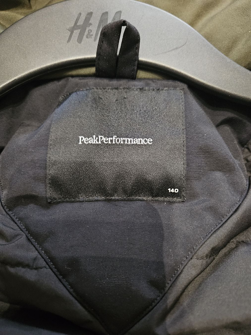 Skis: Peak Performance veste+pantalon ski, enfant - 140 – Gebraucht aus Thônex von can.can 9