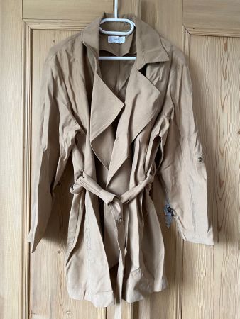Mango leichte Jacke beige Grösse M