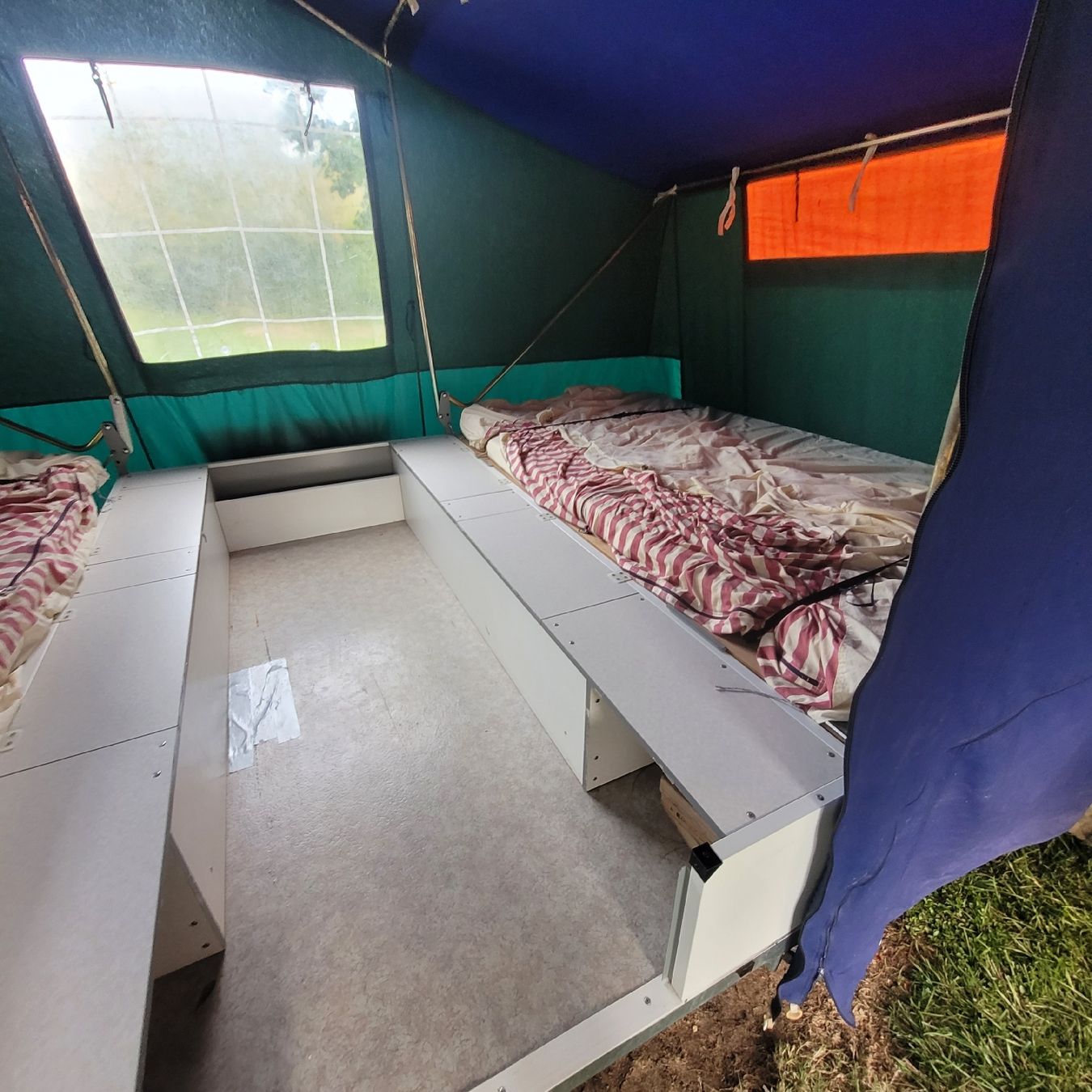 Camping Fahrzeuge: Zeltklappanhänger – Gebraucht aus Thun von Pino2018 7