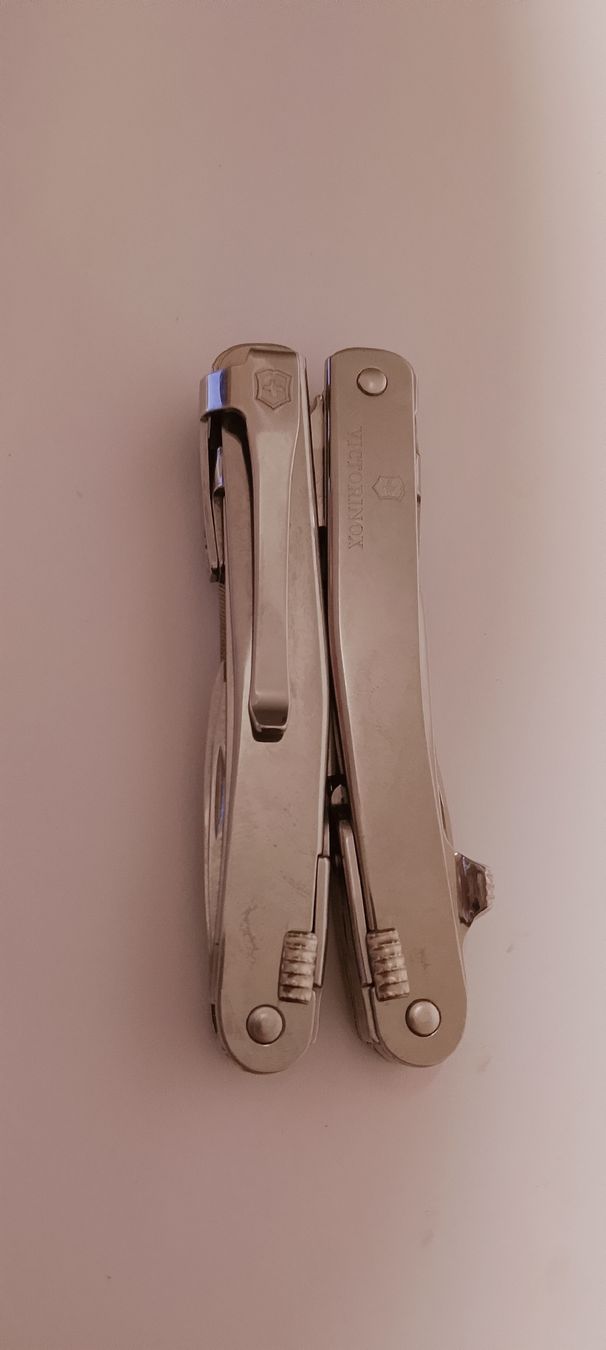 Victorinox Tutti gli attrezzi: Victorinox Multitool Sackmesser  – Usato da Biel/Bienne venduto da Vintage-timearts 2