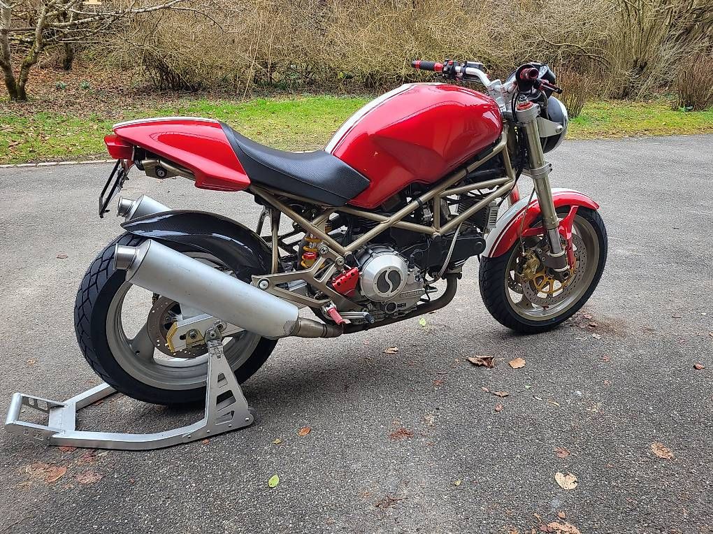 Strada: Ducati Monster 900 – Usato da Rikon im Tösstal venduto da Gvozden