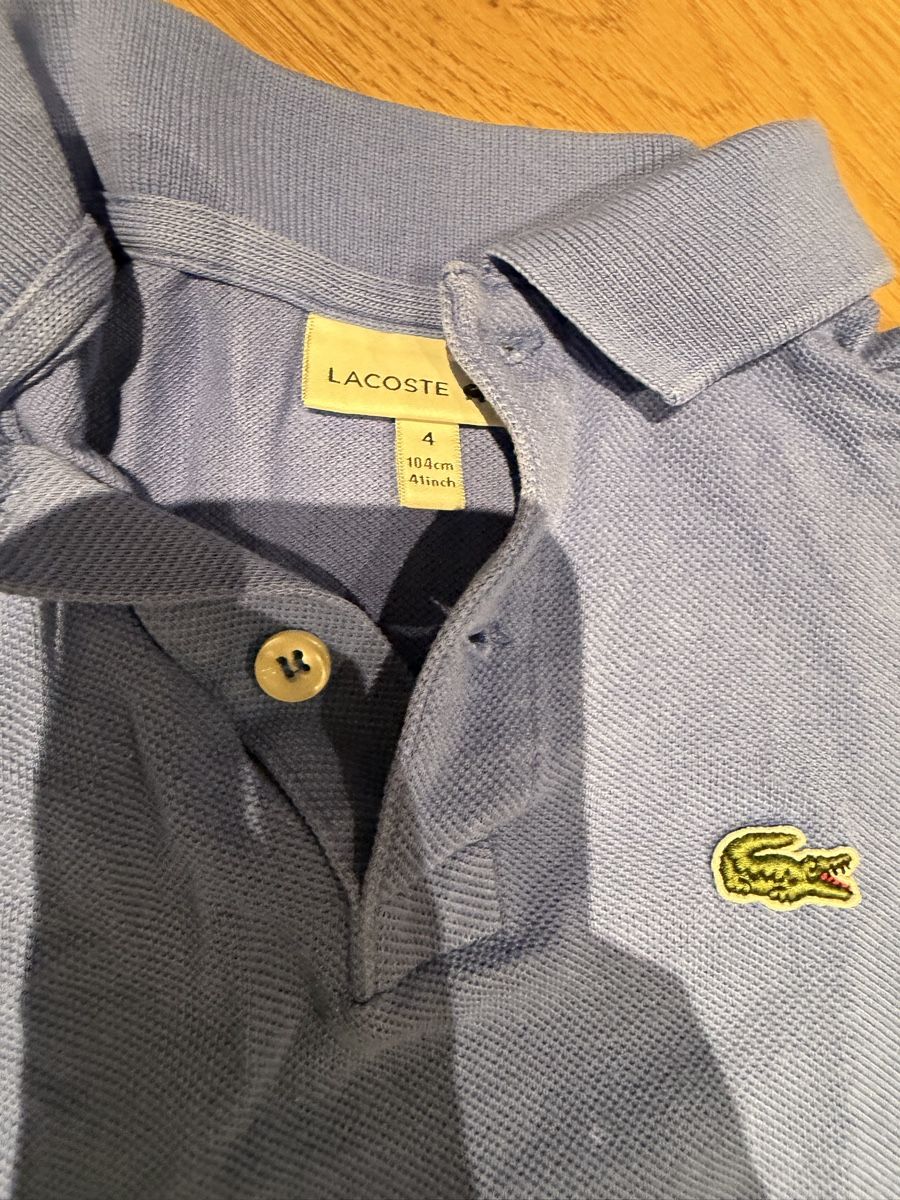 Lacoste Camicie, T-shirt & Polo: Lacoste Kinder Polohemd, Grösse 4 ans/104 – Usato da Küsnacht ZH venduto da ToddyGinger 1