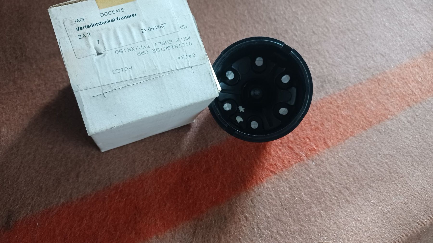 Alle Autoersatzteile: Verteilerdeckel frueher Jaguar  Typ Xk150 – Gebraucht aus Immensee von bubi19
