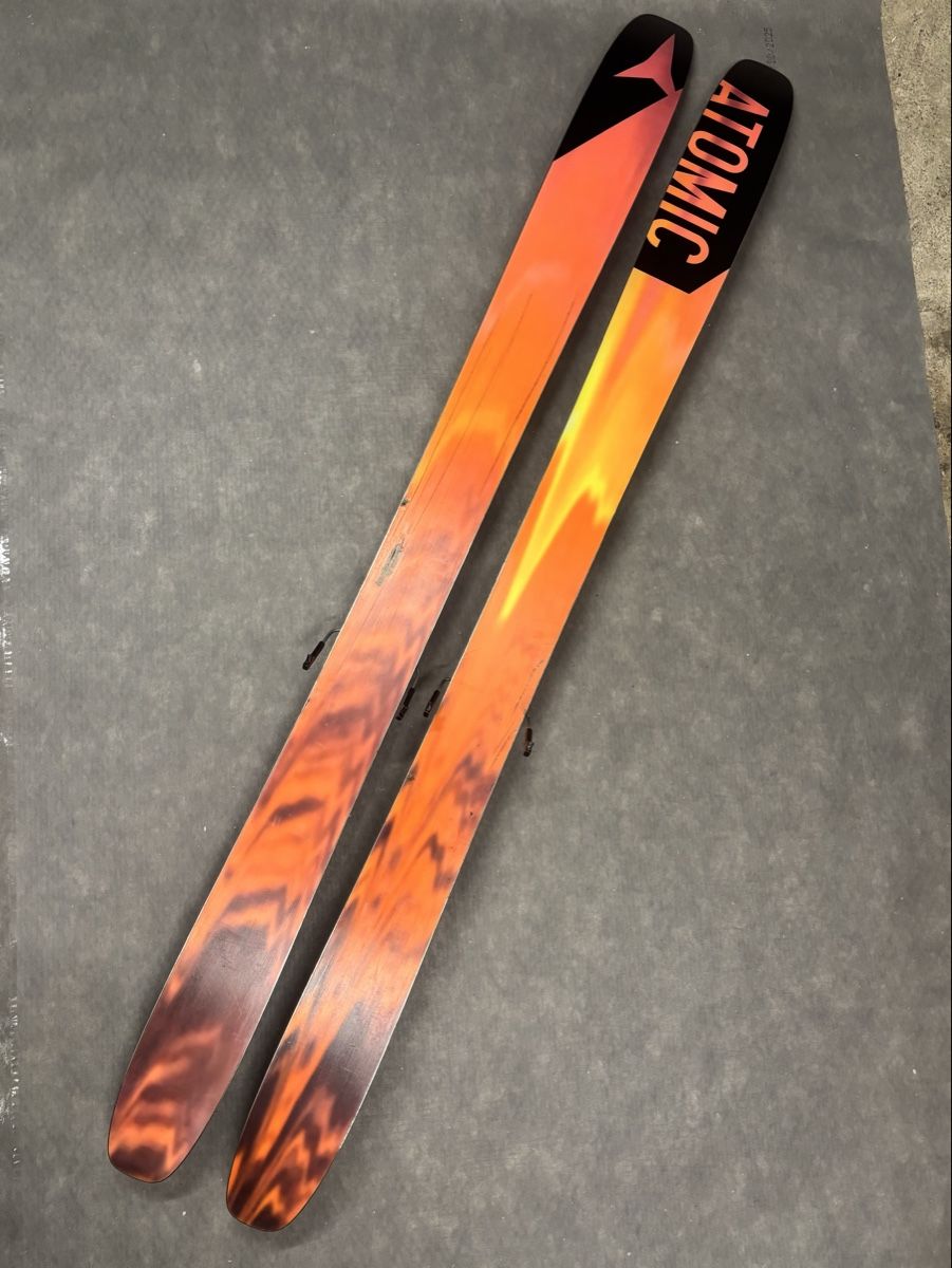 Atomic Sci: Ski freeride Atomic - Look Pivot – Usato da Bottens venduto da ickma 1