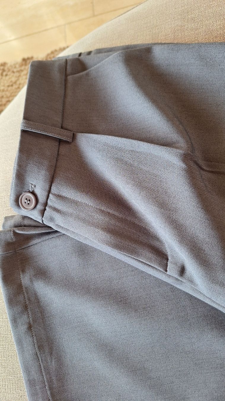 Completi & Tailleur: Sehr schöner Anzug.Neu – Nuovo (secondo la descrizione) da werdenberg venduto da Nsmilles 1