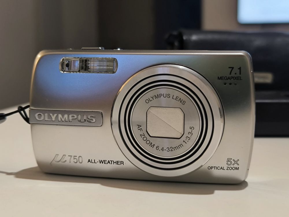 Appareil Photo Numérique Olympus Stylus D-765 - Compact Occasion - Modèle Stylus 1 - Fonctionne Parfaitement