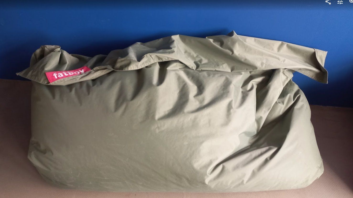 Fatboy Sessel: Zwei Sitzsaecke (Fatboy & Fettsack) – Gebraucht aus Zürich von ver_5cjl