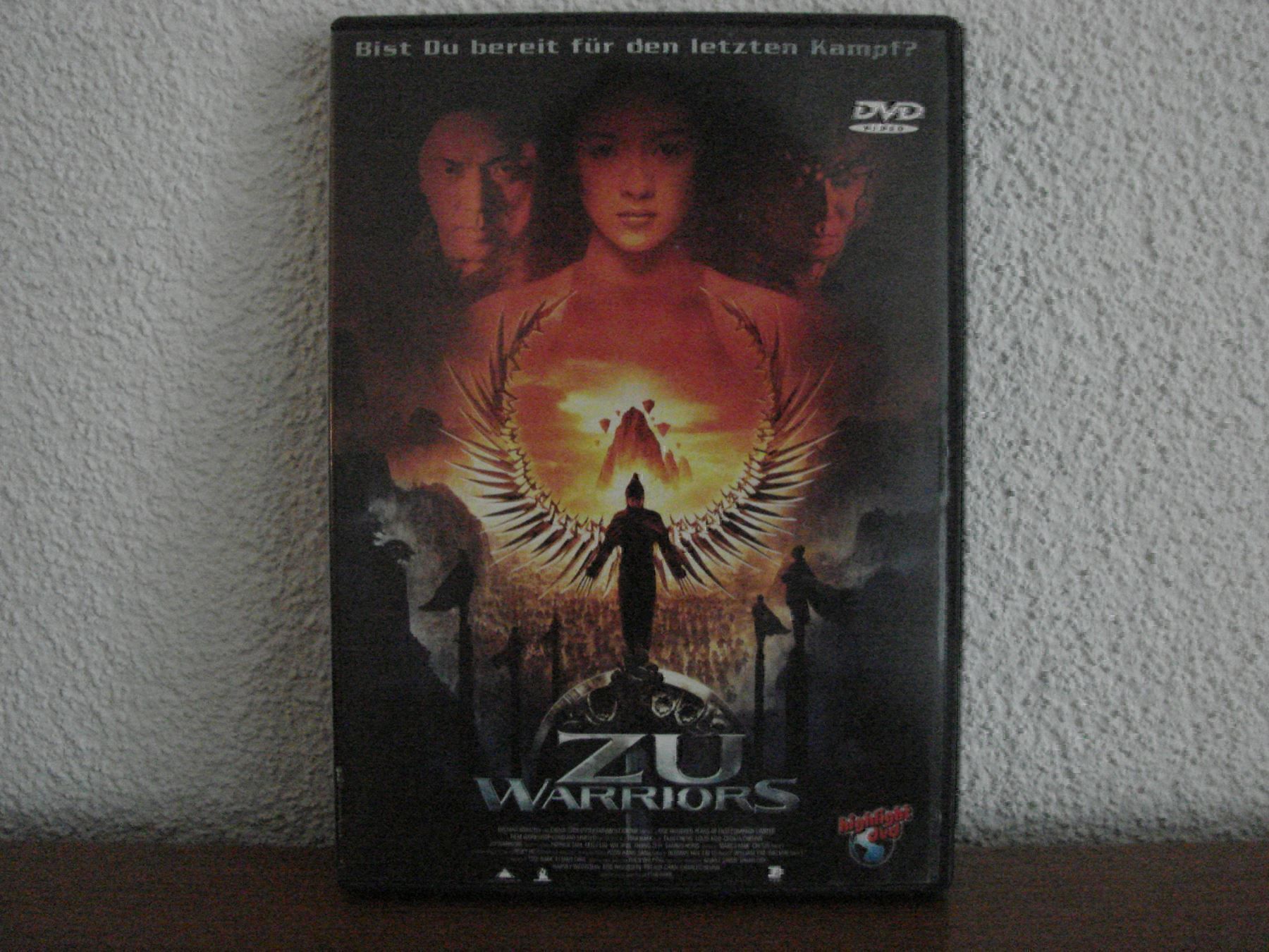 Libri: Zu Warriers  (Fantasy) – Usato da Hochdorf venduto da Aguadulce
