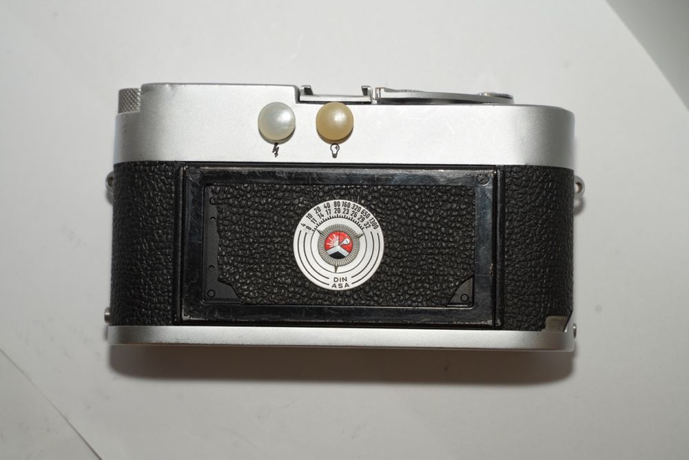 ( RARE) Leica Md 1965 + Visoflex iii + Voightlander 75 f1.8 3