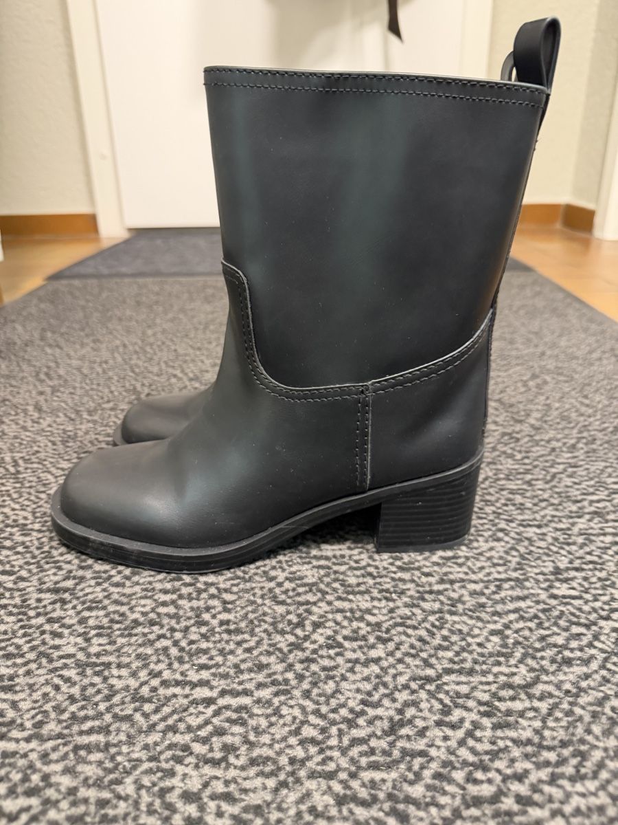 H&M Damenschuhe: Biker Boots, Gr. 38, H&M – Neu (gemäss Beschreibung) aus Dübendorf von emi_86cw 1