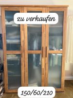 Kleiderschaft zu verkaufen