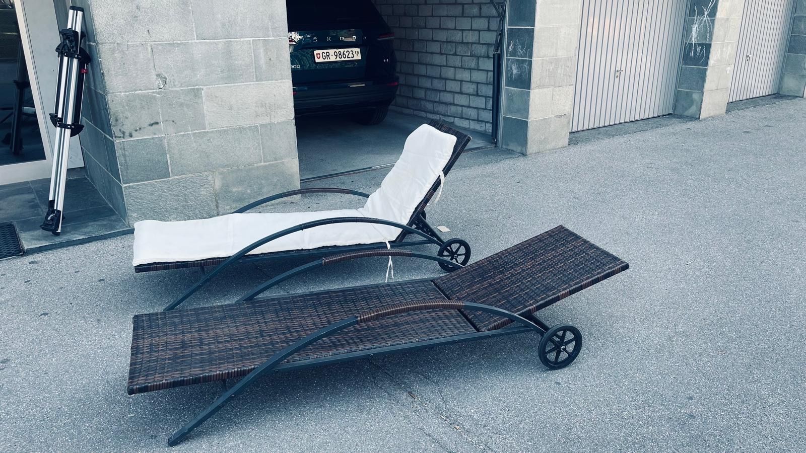 Sedie a sdraio: 2 Sonnenliegen mit Auflagen – Usato da Landquart venduto da MikeU 1