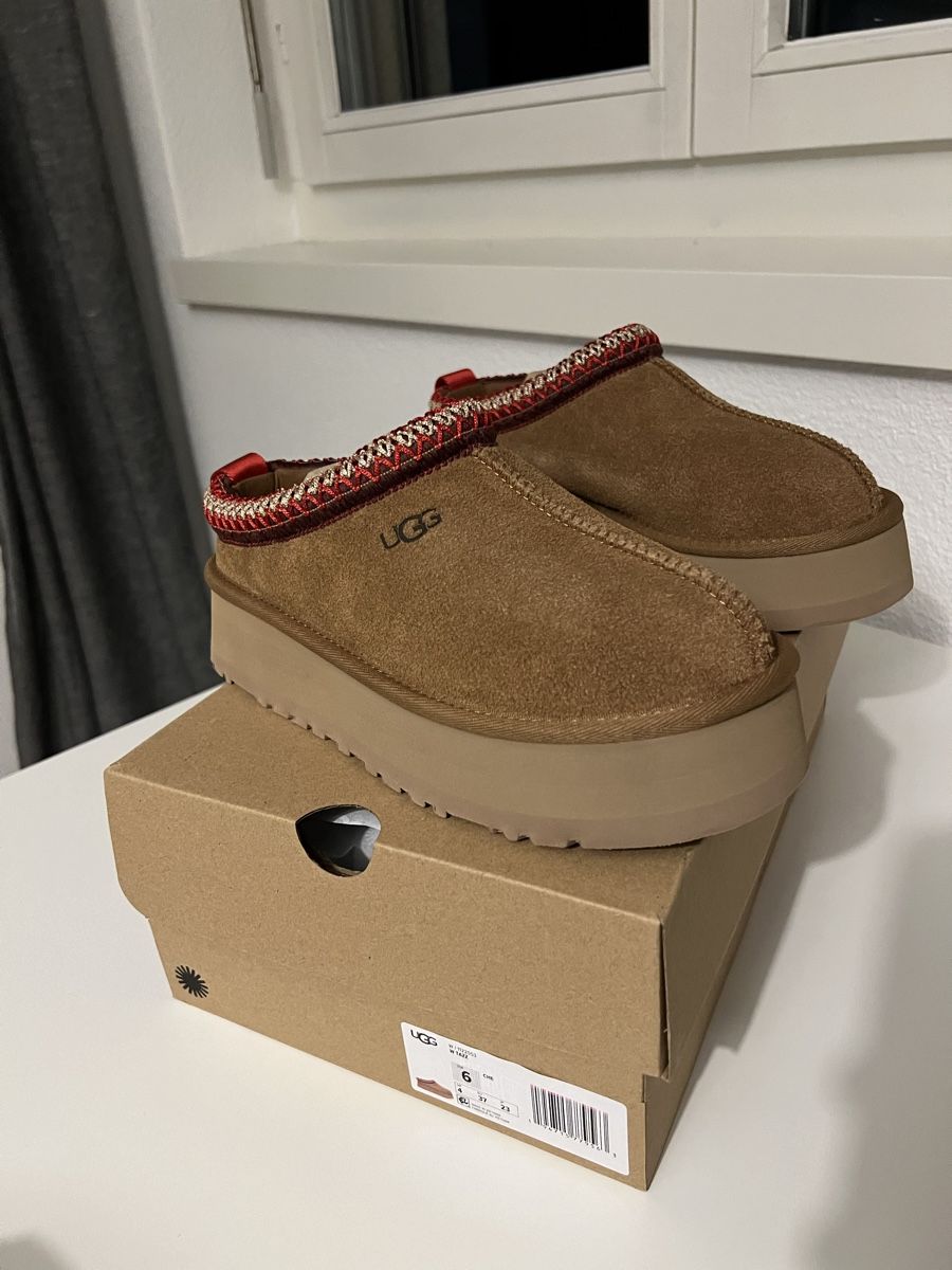 Ugg Damenschuhe: UGG Scuffette II Platform Hausschuhe Gr. 39 Neu – Neu und originalverpackt aus Stans von RemoZimmermann 1
