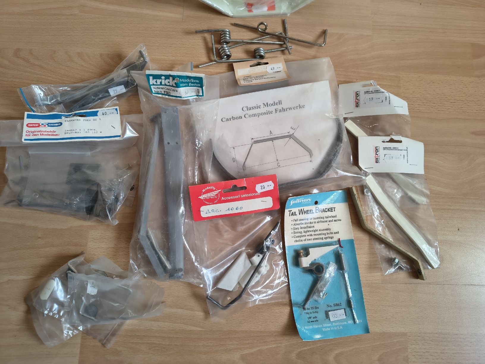 Modellismo RC: Fahrwerksteile komplett Set – Nuovo (secondo la descrizione) da St. Ursen venduto da Hotspot2001 4