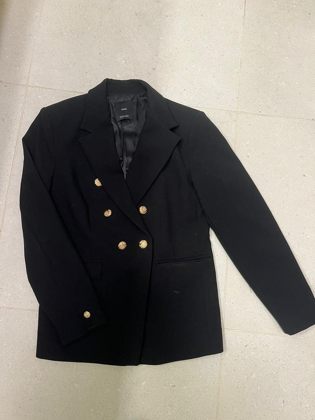 Mango Giacche: Mango Blazer schwarz Gr. L – Usato da Aathal-Seegräben venduto da Kati_Mey