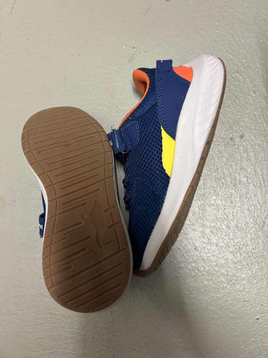 Schuhe für Jungen: Kangaroos Turnschuhe Gr.29 neuwertig – Gebraucht aus Zug von Pmisko 2