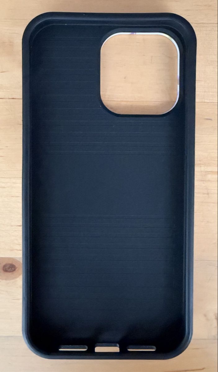 Cover & Protezioni schermo: iPhone 14 Pro Max - Burga Case – Nuovo (secondo la descrizione) da Cham venduto da Shirin.M 4