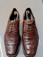 Elegante Herrenschuhe von Bugatti, Grösse 43, Braun