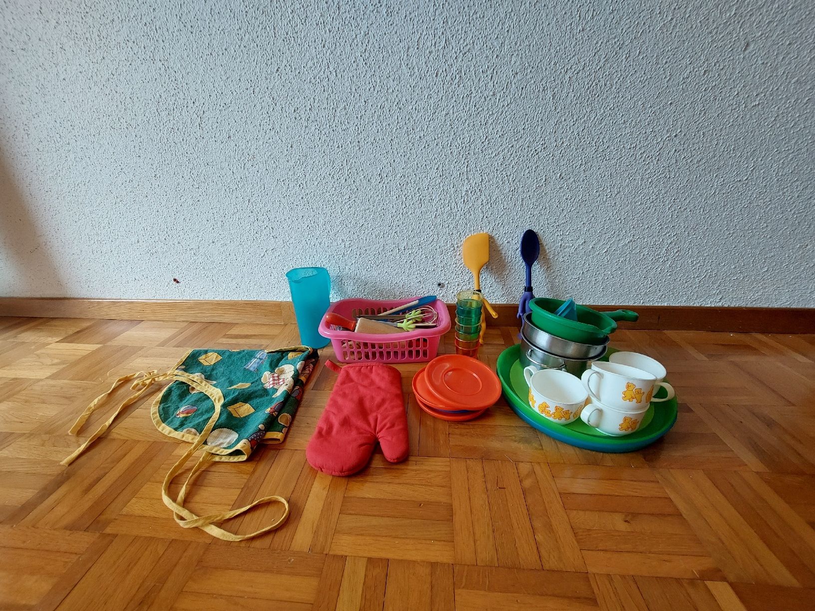 Jeux: Spielküchenmsterial – D'occasion à Oberrieden par Naklesu71