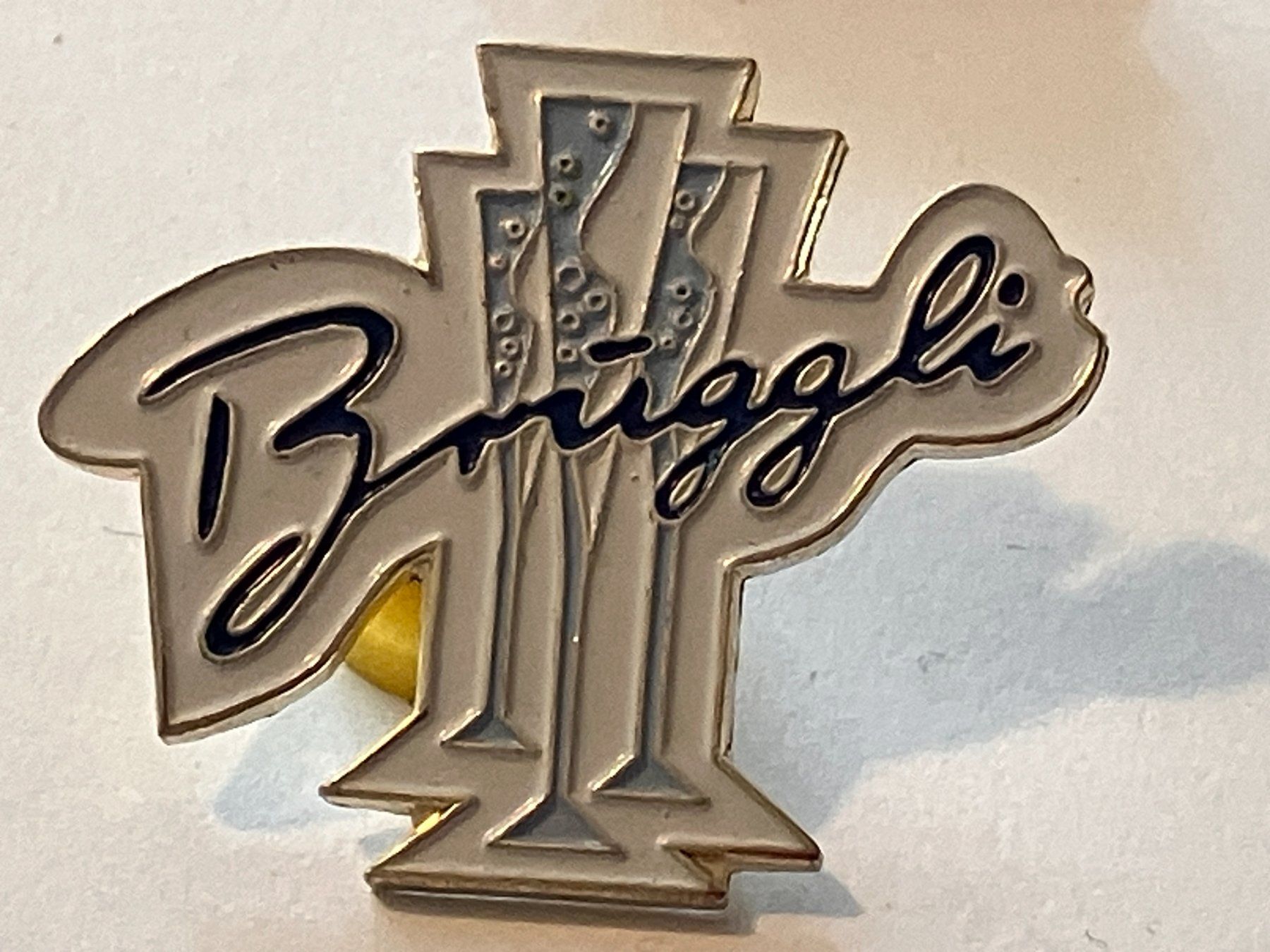 Placchette & Badge: 1 Pin Brüggli – Usato da Basel venduto da djwwpp