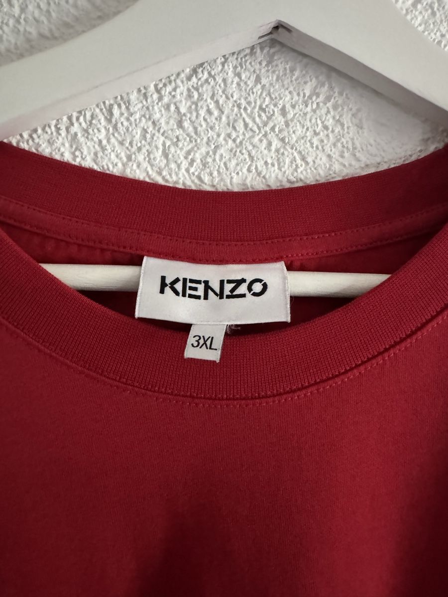 Kenzo T-shirt: Kenzo T-Shirt – Usato da Bätterkinden venduto da BernFashion 1